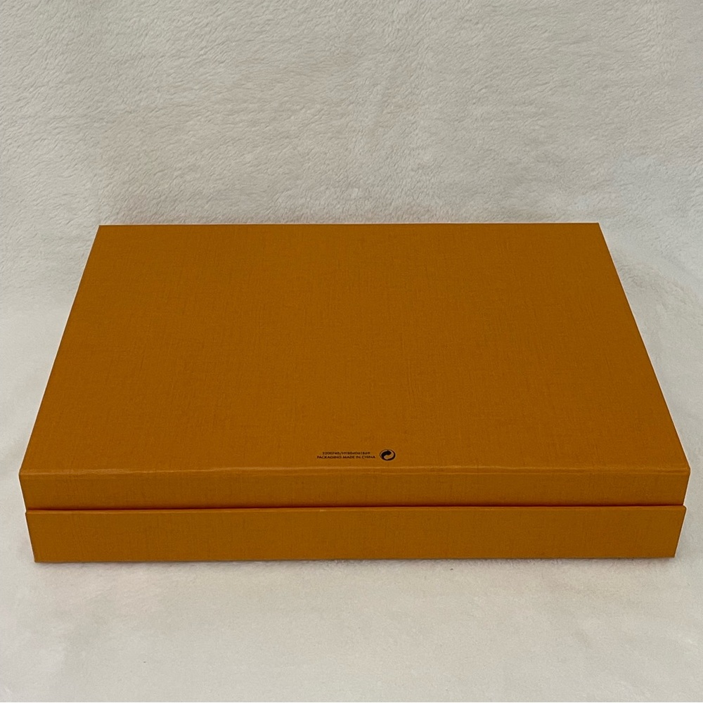 Authentic Louis Vuitton Gift/Storage Box - Picture 4 of 4